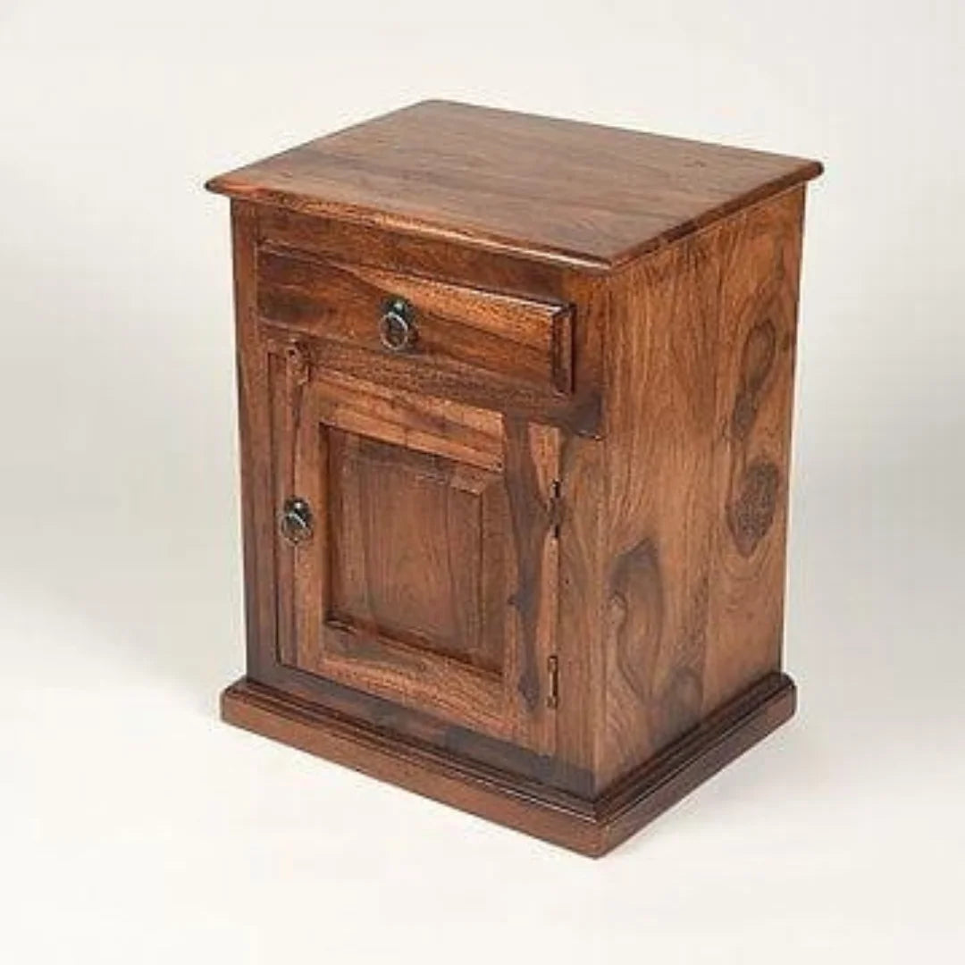 Traditional Bedside Cabinet with Drawer and Storage