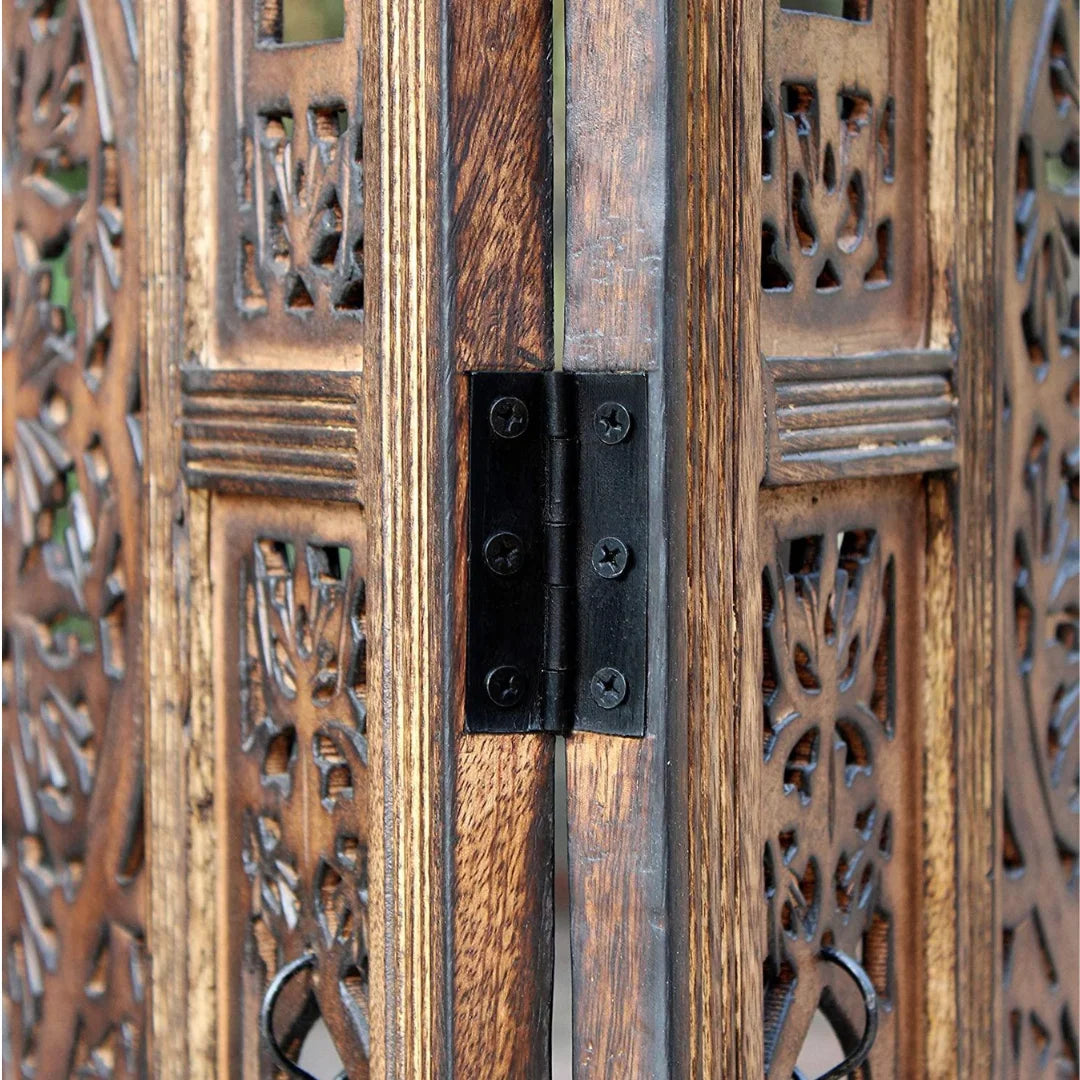 Islamic Four-Panel Room Divider with Gothic Arch Design