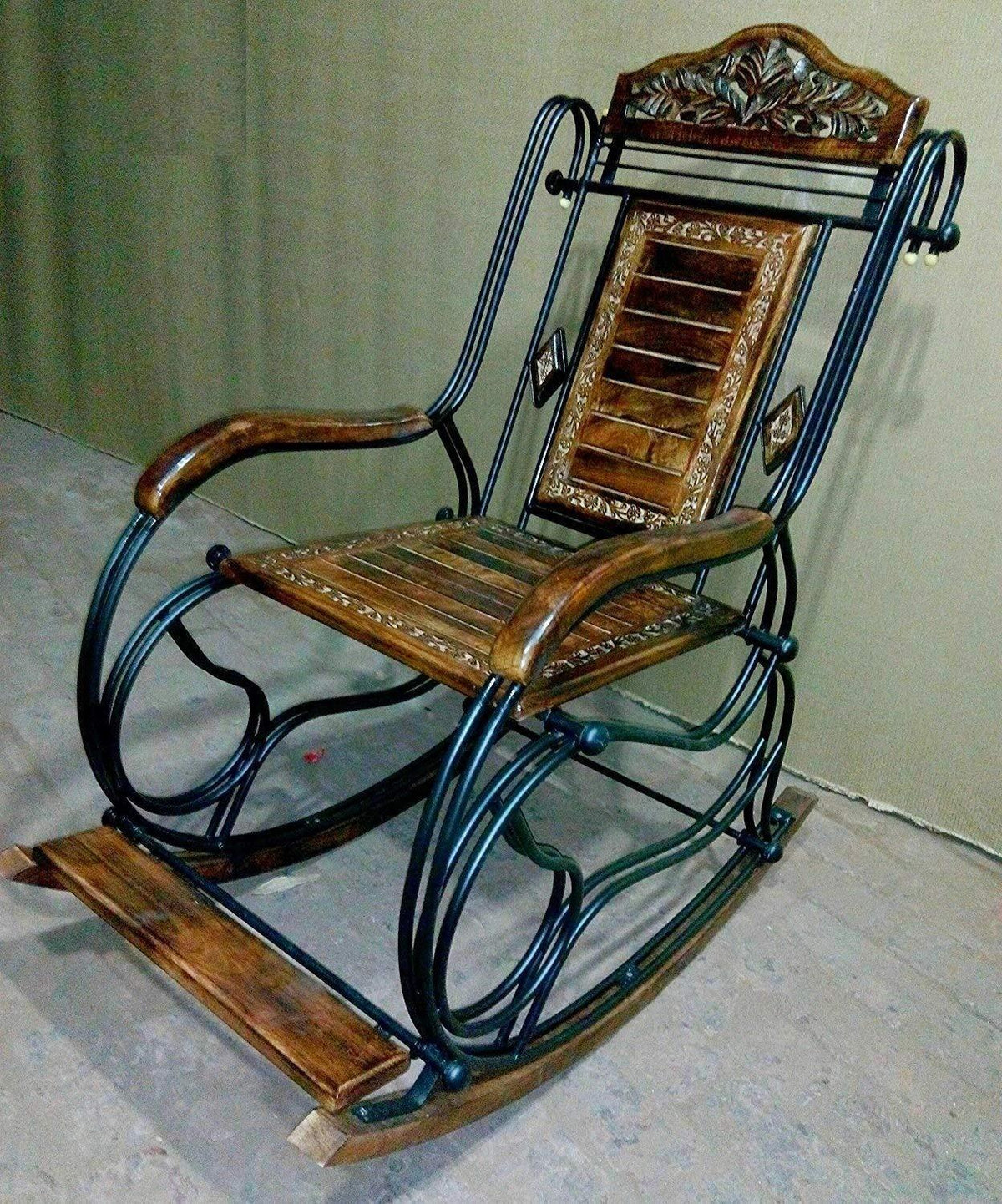 Wooden & Iron Rocking Chair – Elegant Design